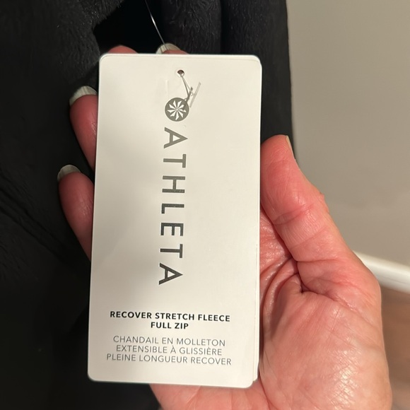 Athleta NWT 🎉host pickx2 🎉🎈Recover stretch fleece full zip jacket - Picture 7 of 16